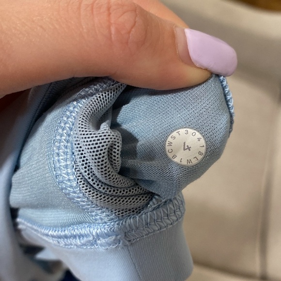 Lululemon Cross Conditioning 2-In-1 Tank Top - Picture 9 of 9